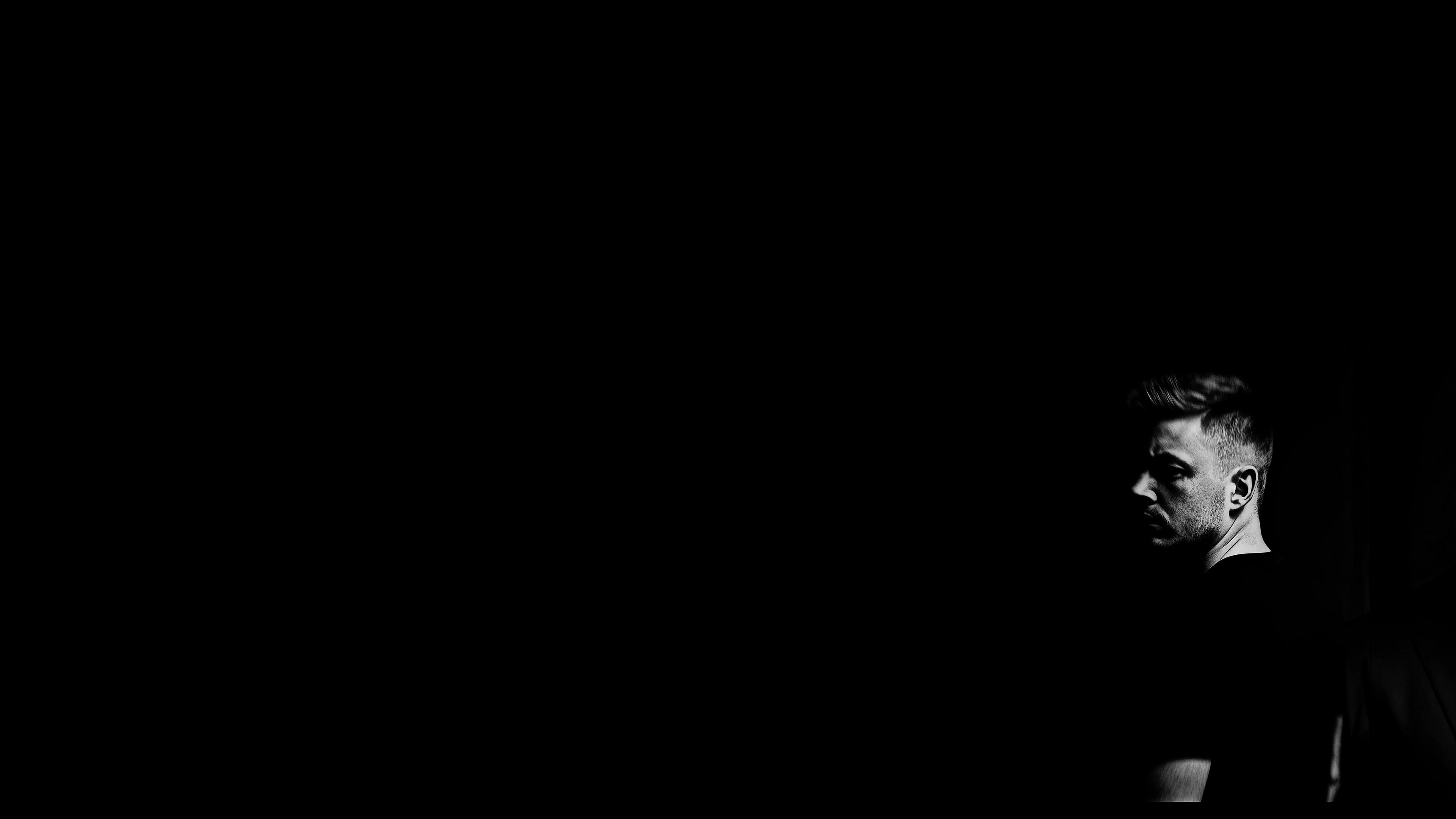 undefined backgroud image.